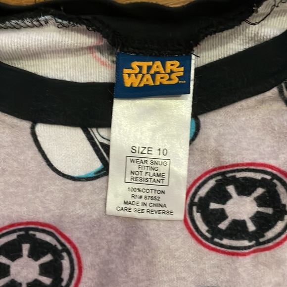 Star Wars pajamas size large NWT - Picture 5 of 7